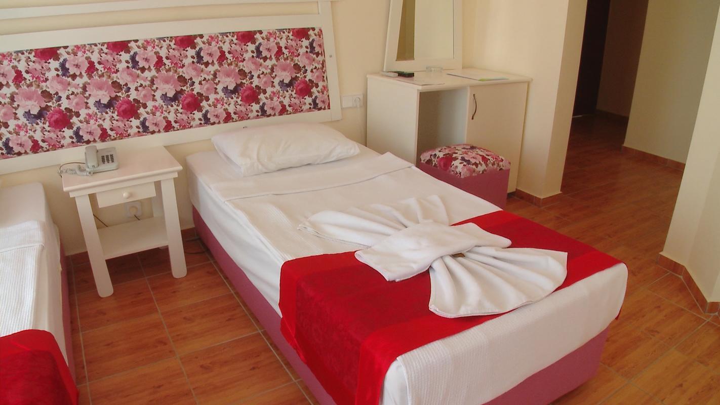Xeno Hotels Club Mare Kargicak  Exterior photo